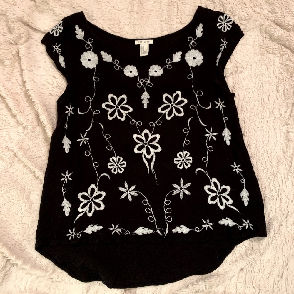 Embroidered Flower Black Asymmetrical Blouse - Forever 21